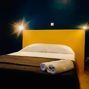 Hotel De Bruxelles, Paris