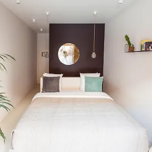 Latroupe Jardin Secret Hotel Bruxelles
