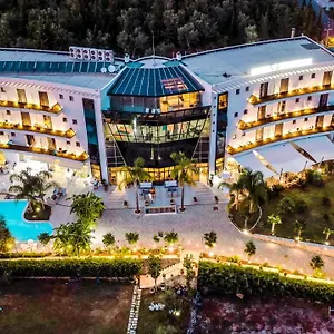 **** Hotell Splendor Albanien