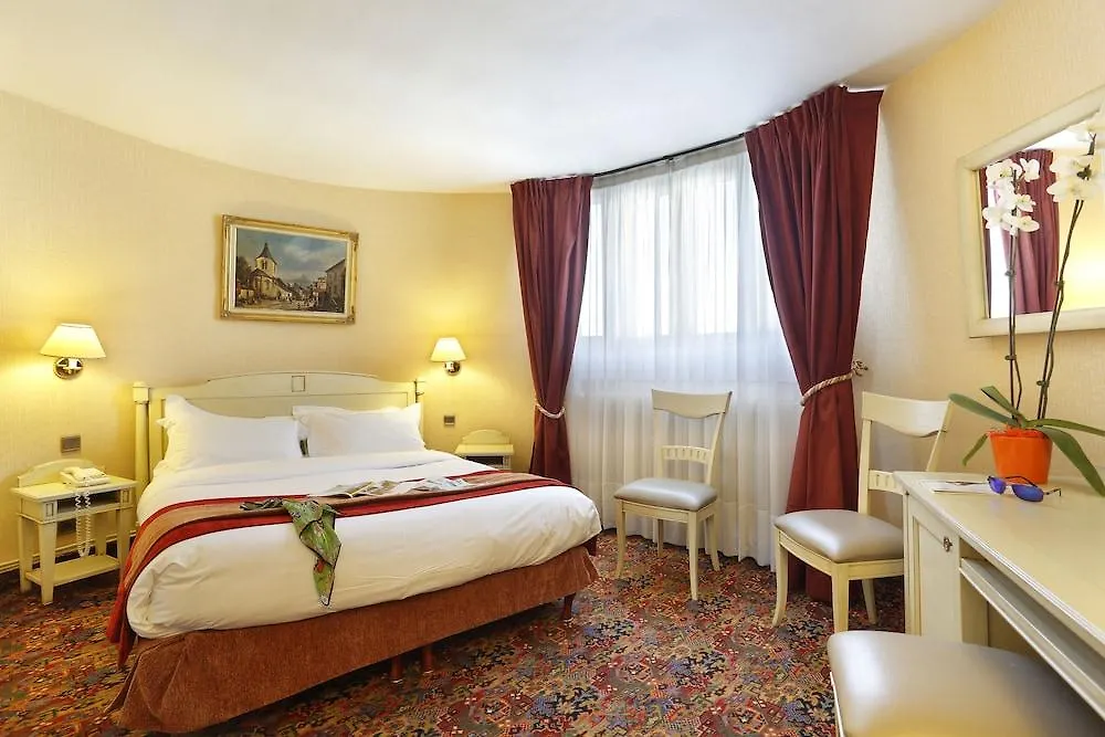 Hotel Paix Republique Paris